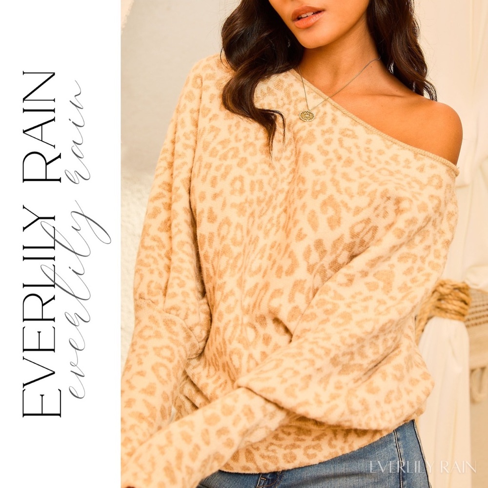 Gorgeous Leopard Print Sweater - Picture 2 of 9
